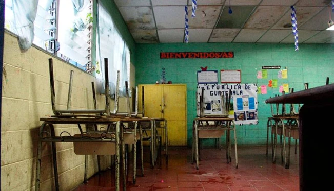 Educación aún debe la mayor parte del presupuesto a las escuelas