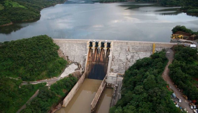 Bukele anuncia baja en el precio de la energía en inauguración de hidroeléctrica