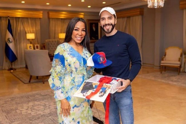 Confirman a la dominicana Magali Febles como futura directora de Miss El Salvador