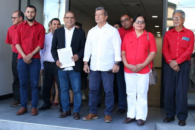 FMLN pide inscripción de candidatos al Parlamento Centroamericano