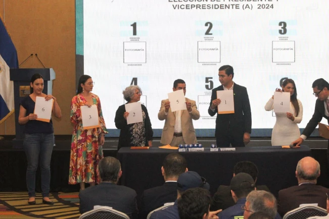 ¿Cuál será la posición de las banderas en las papeletas de las elecciones 2024?