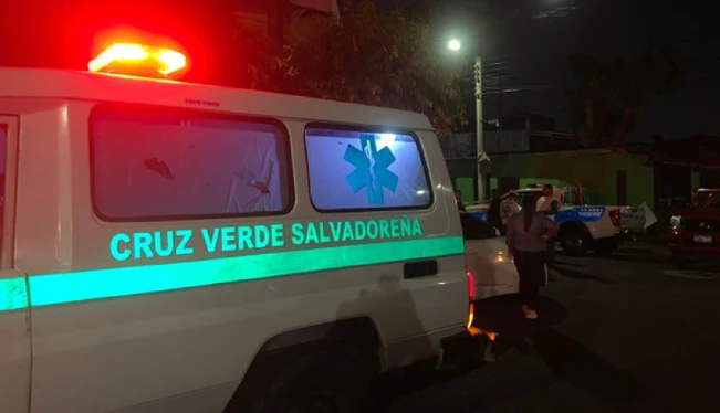 Reportan cuádruple homicidio dentro de una casa en barrio Santa Anita