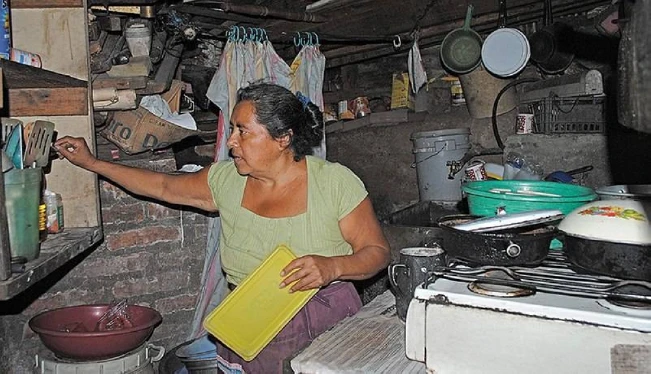 Las mujeres salvadoreñas dedican 34 % de su tiempo a trabajo no remunerado