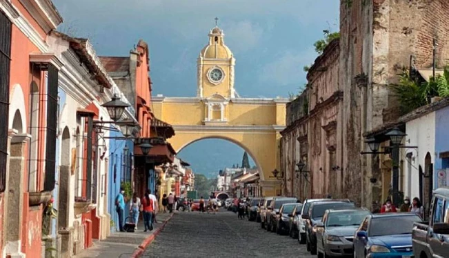 Los turistas salvadoreños que visitaron Guatemala incrementaron un 63 % en 2023