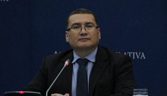 Magistrado urge investigación "exhaustiva" de falla en sistema de transmisión electoral, TSE mantiene silencio
