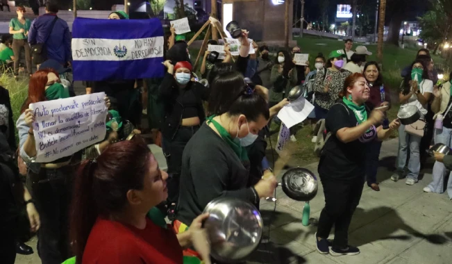 Asamblea feminista denuncia ataques digitales de "intimidación y acoso" tras protesta