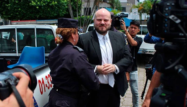 Muere exasesor de Seguridad, Alejandro Muyshondt, tras seis meses en prisión