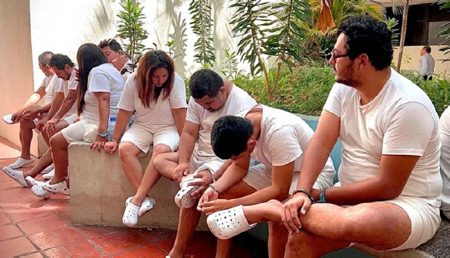 Nueve seguirán detenidos por “piratear” señal de televisión por cable