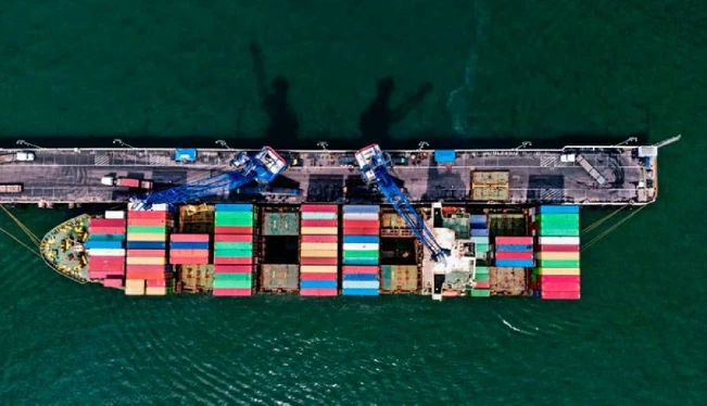Las exportaciones crecen 1.6 %, pero caen 0.4 % las remesas en enero
