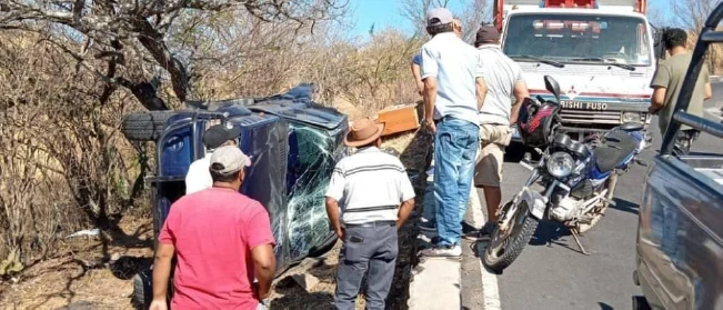 Reportan dos lesionados, entre ellos un niño, en accidente vial en La Unión