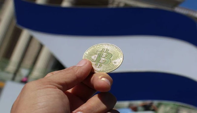 Repunte en el precio del bitcoin reactiva las compras en bienes raíces en El Salvador