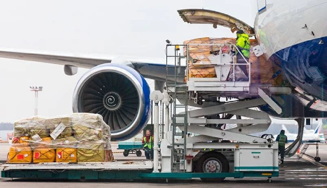 Miami, Madrid y Panamá son las ciudades a las que más exporta vía aérea El Salvador