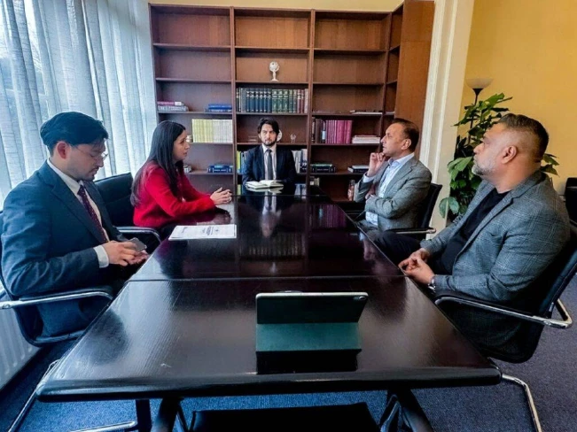 Empresa de consultorías de tecnologías está interesada en iniciar operaciones en El Salvador