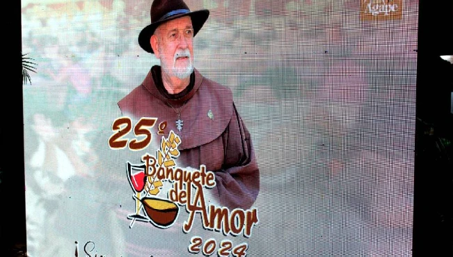 Ágape celebró su tradicional “Banquete del Amor”