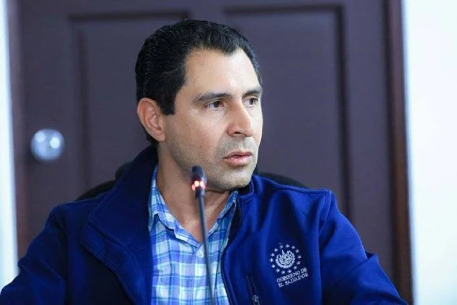 Designada de Bukele nombra a nuevo presidente del ISC