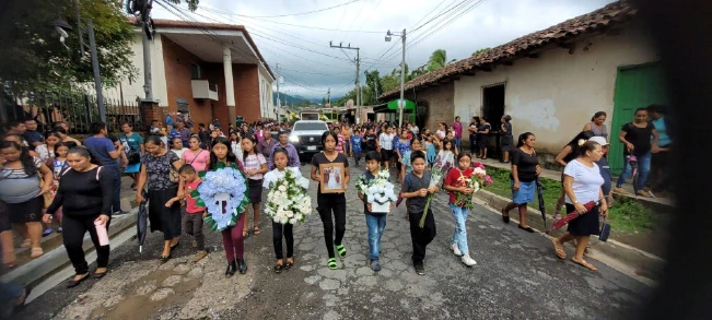 Al menos 19 fallecidos por lluvias en El Salvador