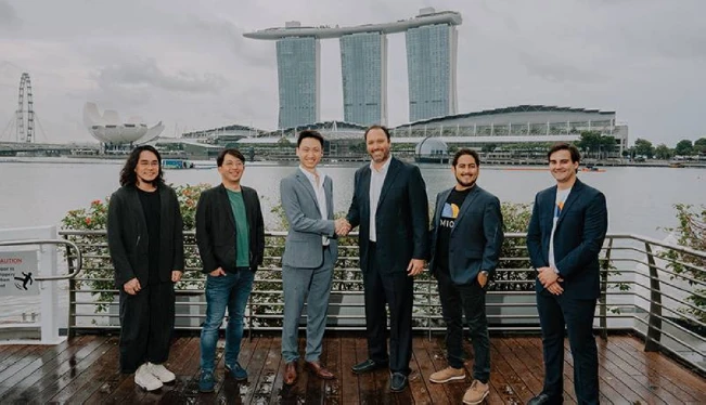 Empresa salvadoreña firma convenio en Singapur para promover la inversión tokenizada