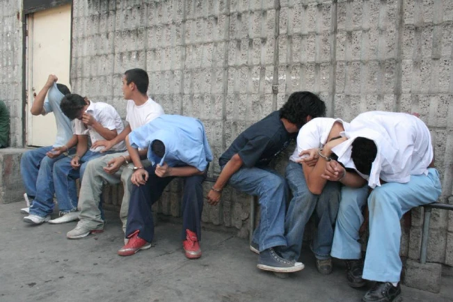 Menores salvadoreños fueron obligados a hacer confesiones falsas: HRW
