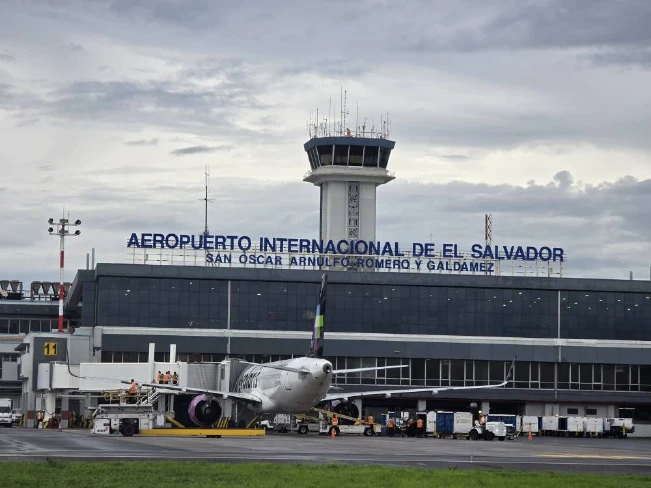CEPA confirma dificultades en el check-in en aeropuerto por falla mundial
