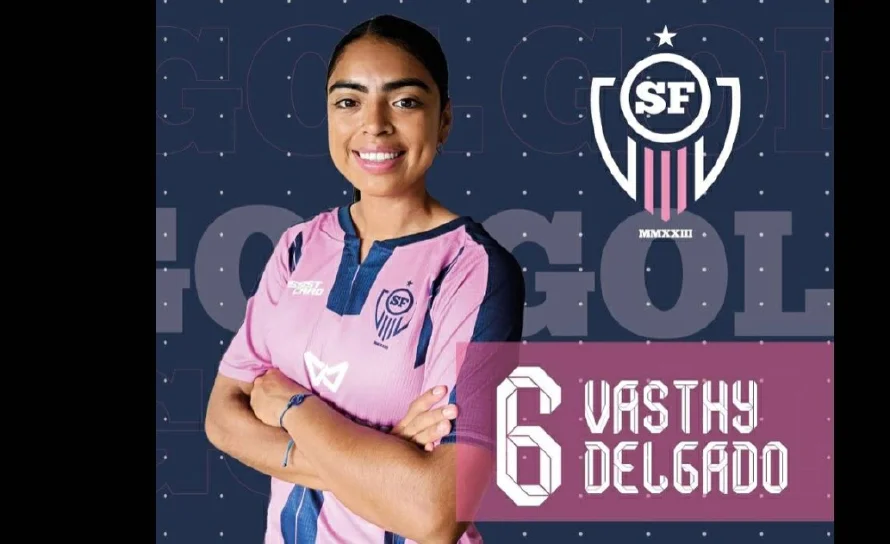 La salvadoreña Vasthy Delgado debuta con gol en Santa Fe de Panamá, su nuevo equipo