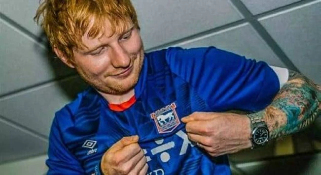 Ed Sheeran se convierte en accionista minoritario del Ipswich Town