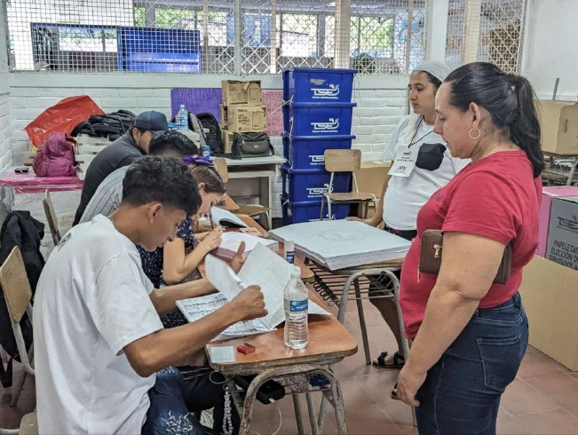 ¿Cuáles hubieran sido los resultados municipales y legislativos sin la reforma electoral?