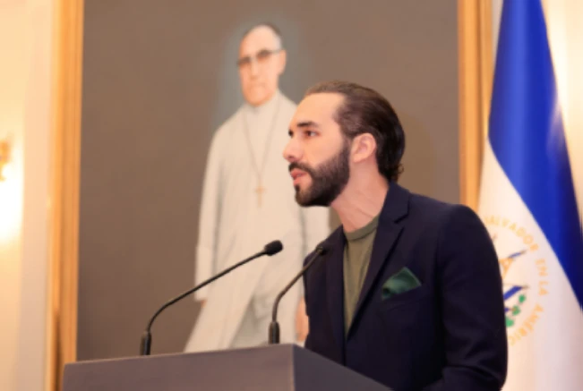 Nayib Bukele: "La izquierda perdió rumbo mundialmente"