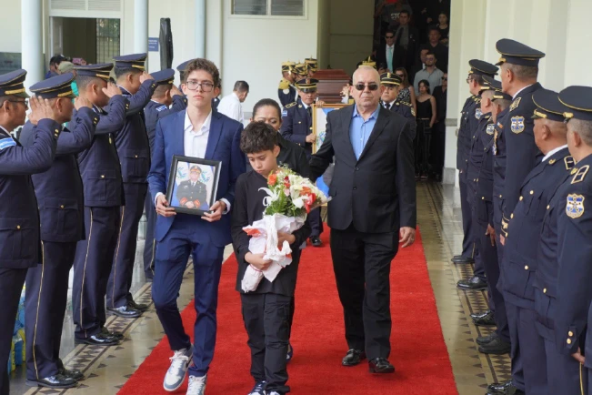 Una nueva delegación policial en Ahuachapán, el legado que le prometió Arriaza Chicas a su hermano