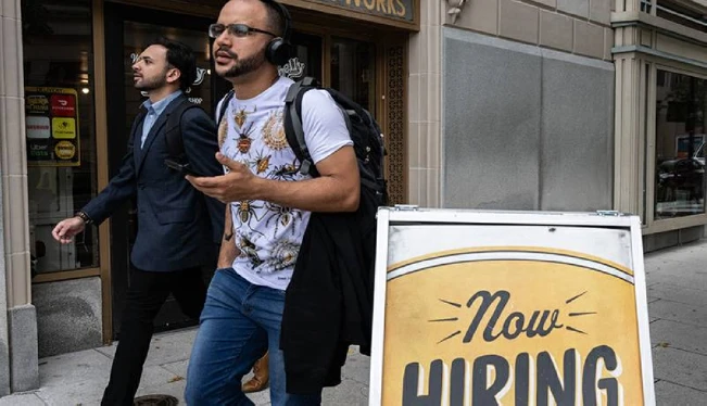 Mercado laboral en EEUU siguió sólido en septiembre