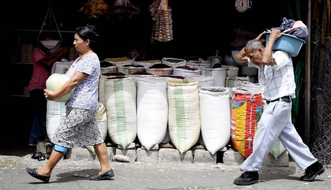 Defensoría del Consumidor descarta desabastecimiento de granos básicos