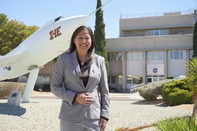 Una gerente de proyectos de la NASA destaca su herencia salvadoreña