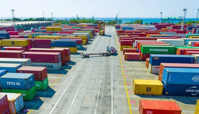 Exportaciones en septiembre crecieron 7.6 %, pero el acumulado sigue en negativo