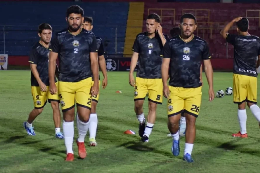 Once Deportivo comunica que se les debe más de un mes de salario