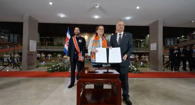 Estos son los acuerdos suscritos entre Costa Rica y El Salvador durante visita de Bukele