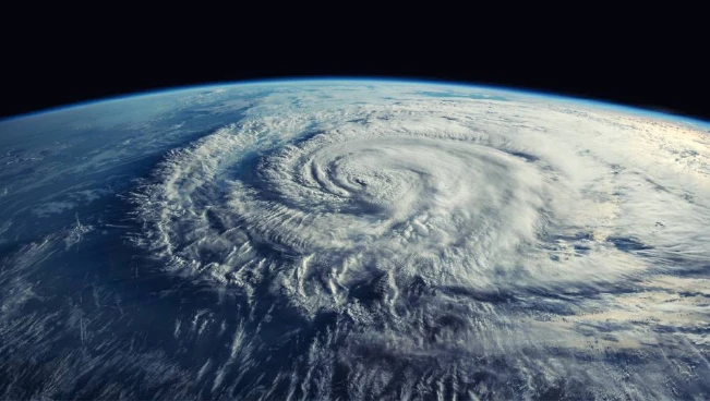 Calor récord de los océanos agravó huracanes del Atlántico en 2024, revela estudio