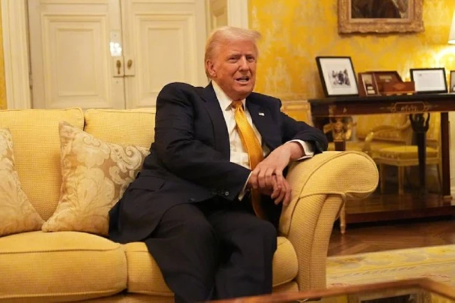 Trump reitera deportaciones masivas, acabará ciudadanía por nacimiento y arreglará a los dreamers