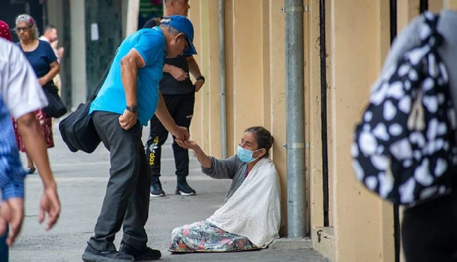 Banco Mundial: los ingresos reales de los salvadoreños más pobres cayeron 10 % en los últimos cinco años