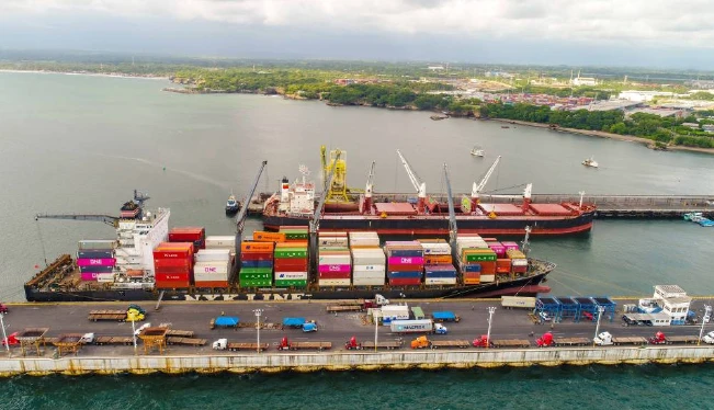 Funde ve “difícil” una recuperación de las exportaciones salvadoreñas en 2025