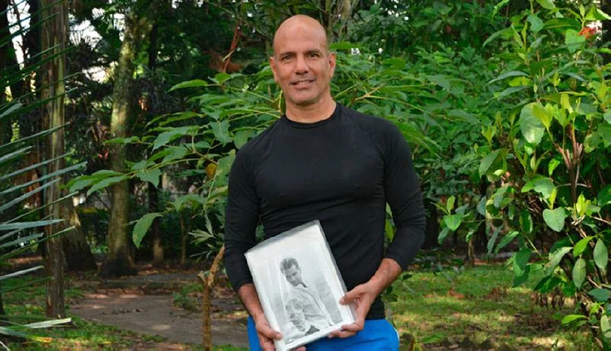 El salvadoreño Jaime Paz, de 55 años, participará en Mister Universe International 2025