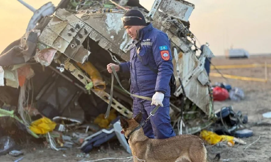 Putin se disculpa por "trágico accidente" de avión en suelo ruso