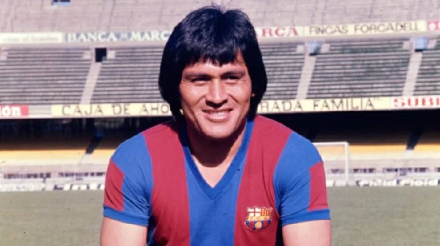 Fallece Hugo Sotil, leyenda del FC Barcelona y de Perú