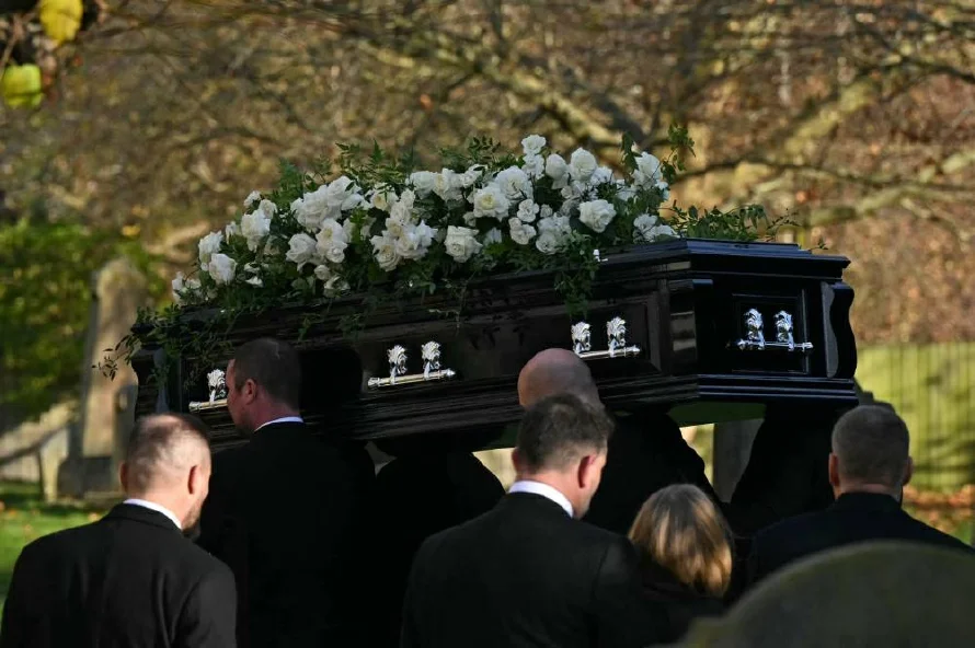 Justicia argentina procesa a empleados del hotel donde falleció el cantante Liam Payne