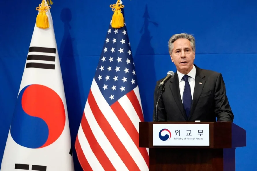 Blinken afirma que Rusia piensa compartir tecnología satelital con Corea del Norte