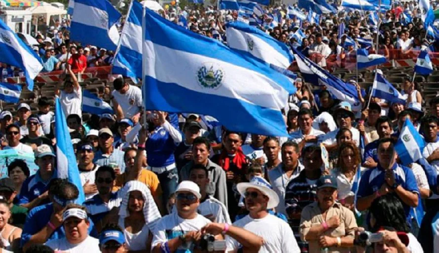 Solicitudes de refugio de salvadoreños en México han disminuido 10 % en el último año