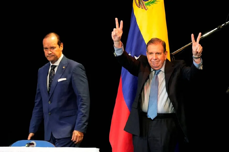 Canciller panameño califica a Maduro de "tirano" y "candidato vencido"