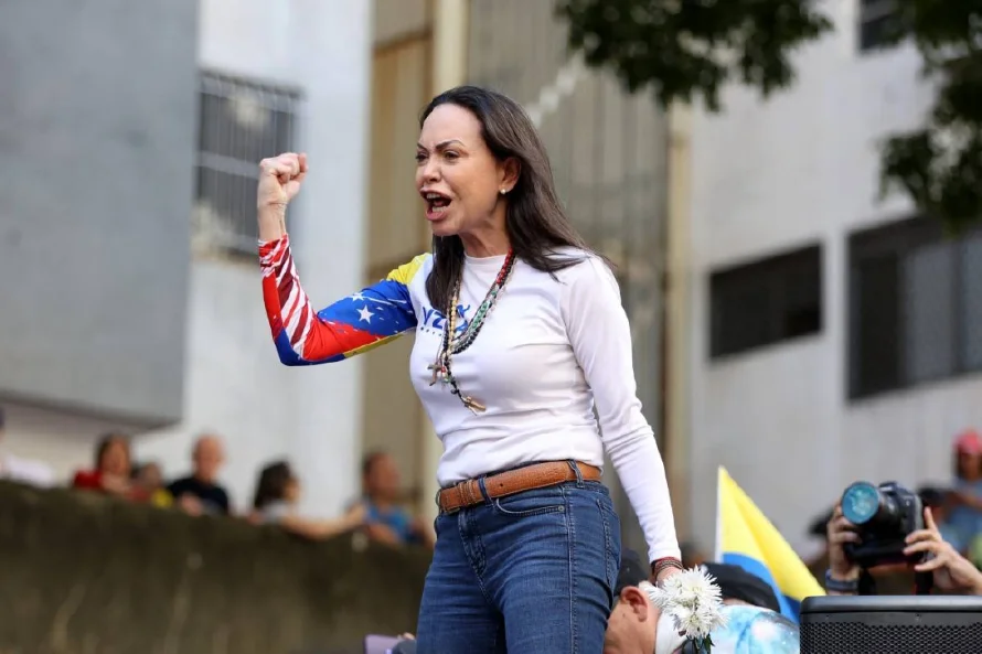 Machado fue arrestada tras manifestación en Caracas, denuncia la oposición