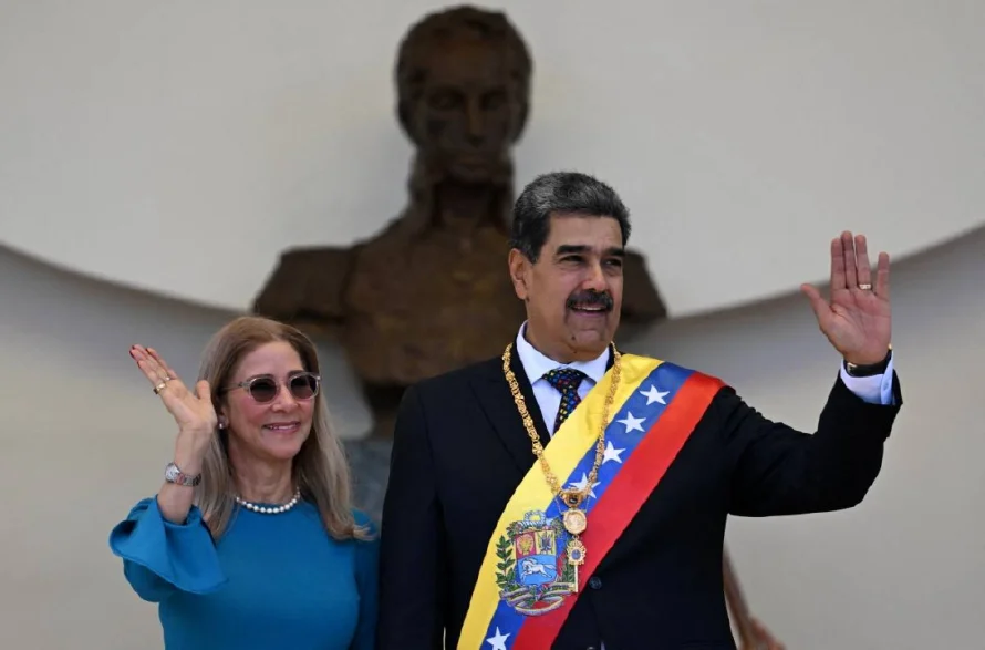 ¿Llegó Edmundo?": Maduro ironiza con el opositor González Urrutia en toma de posesión
