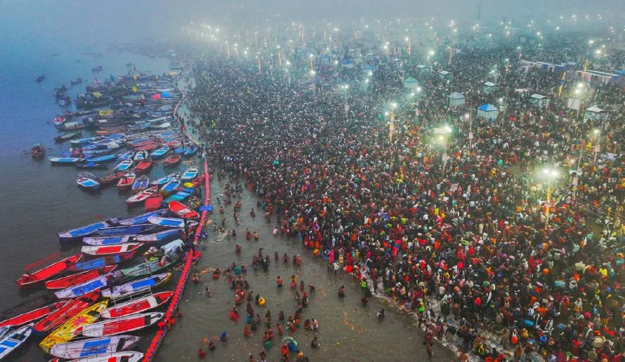 Empieza en India una multitudinaria fiesta hindú con 400 millones de peregrinos