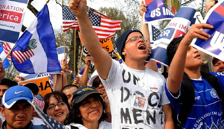 Todo lo que debe saber sobre la reinscripción para el TPS en Estados Unidos