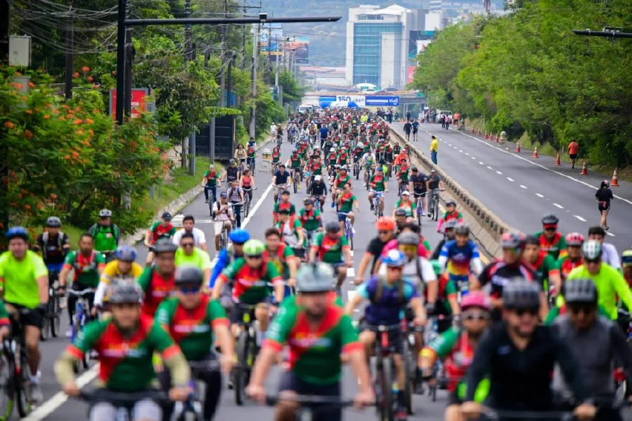Séptima "pedaleada" recorrió 10 kilómetros en la avenida Jerusalén